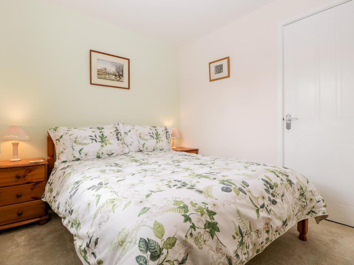 Clematis House Villa Dorchester Bagian luar foto